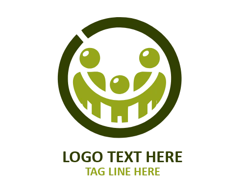  Family Circle Logo