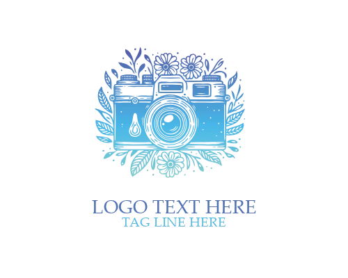 Minimal Vintage Camera Logo