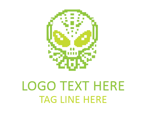 Retro Pixel Alien Face Logo